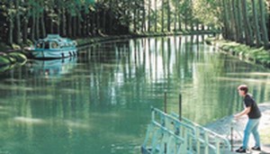 http://www.prise2tete.fr/upload/maitou22-canal_du_midi.jpg